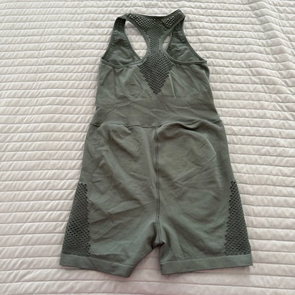 Romper - Picture 4 of 5